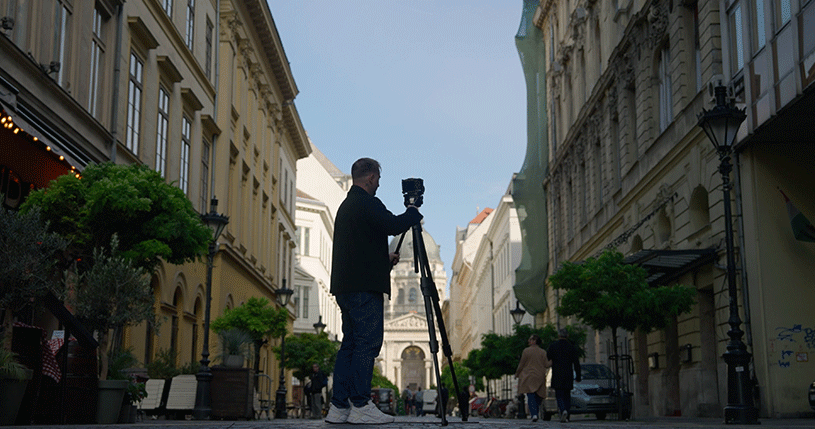 Redefiniendo la Creatividad con Trípodes: cómo el Manfrotto ONE Hybrid transforma tu forma de grabar